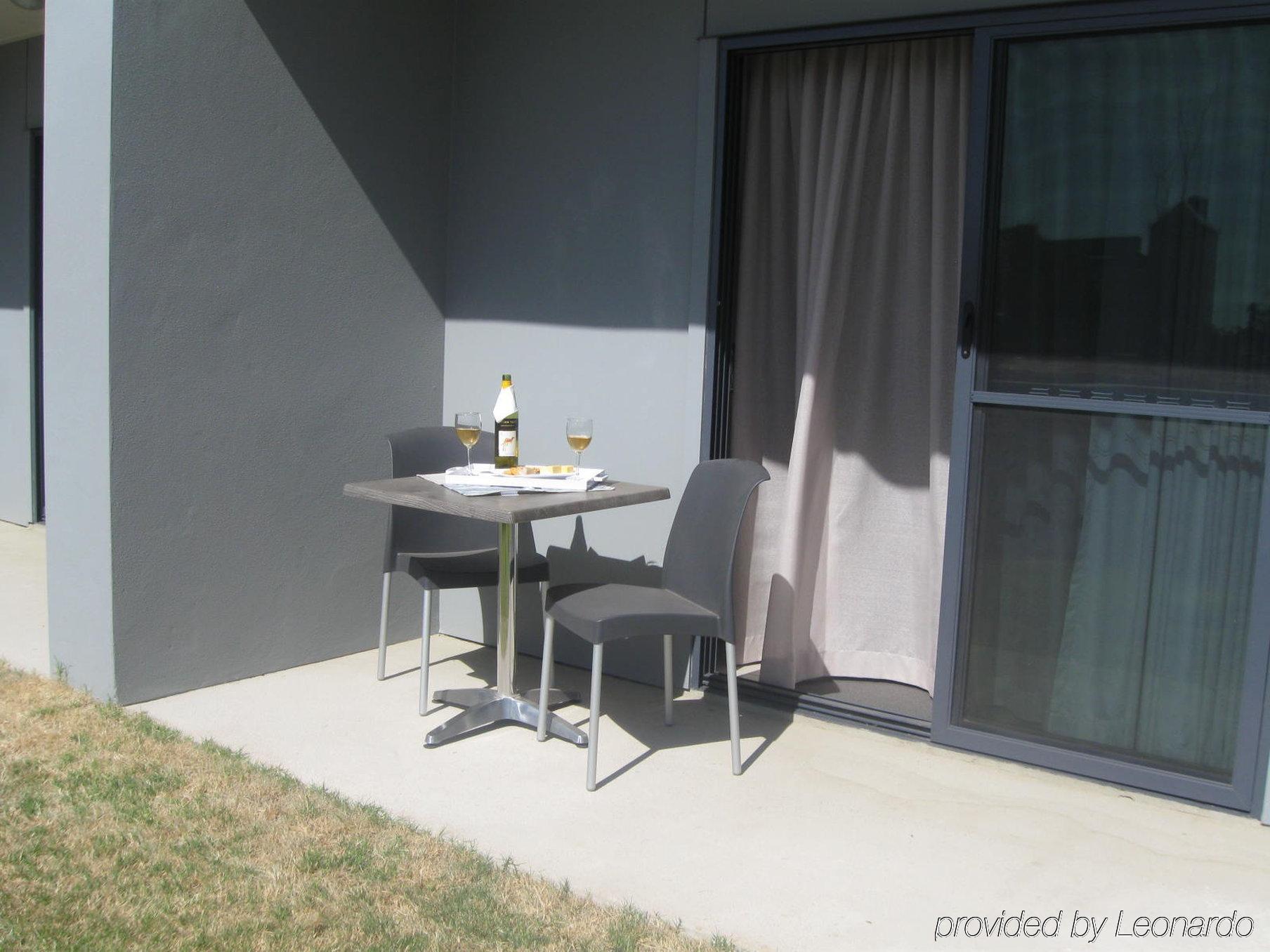 Royal Motel Miles Bagian luar foto