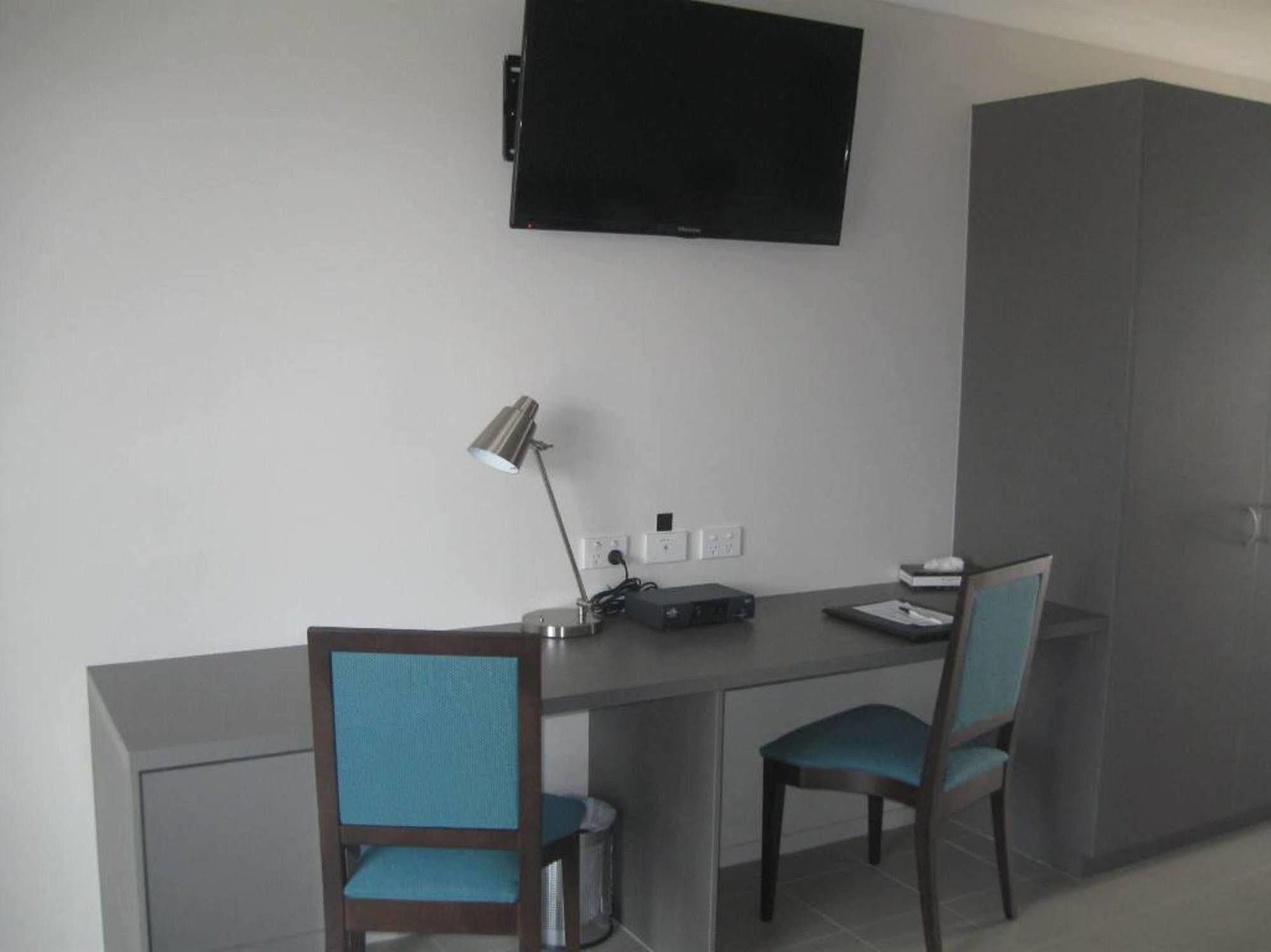 Royal Motel Miles Bagian luar foto